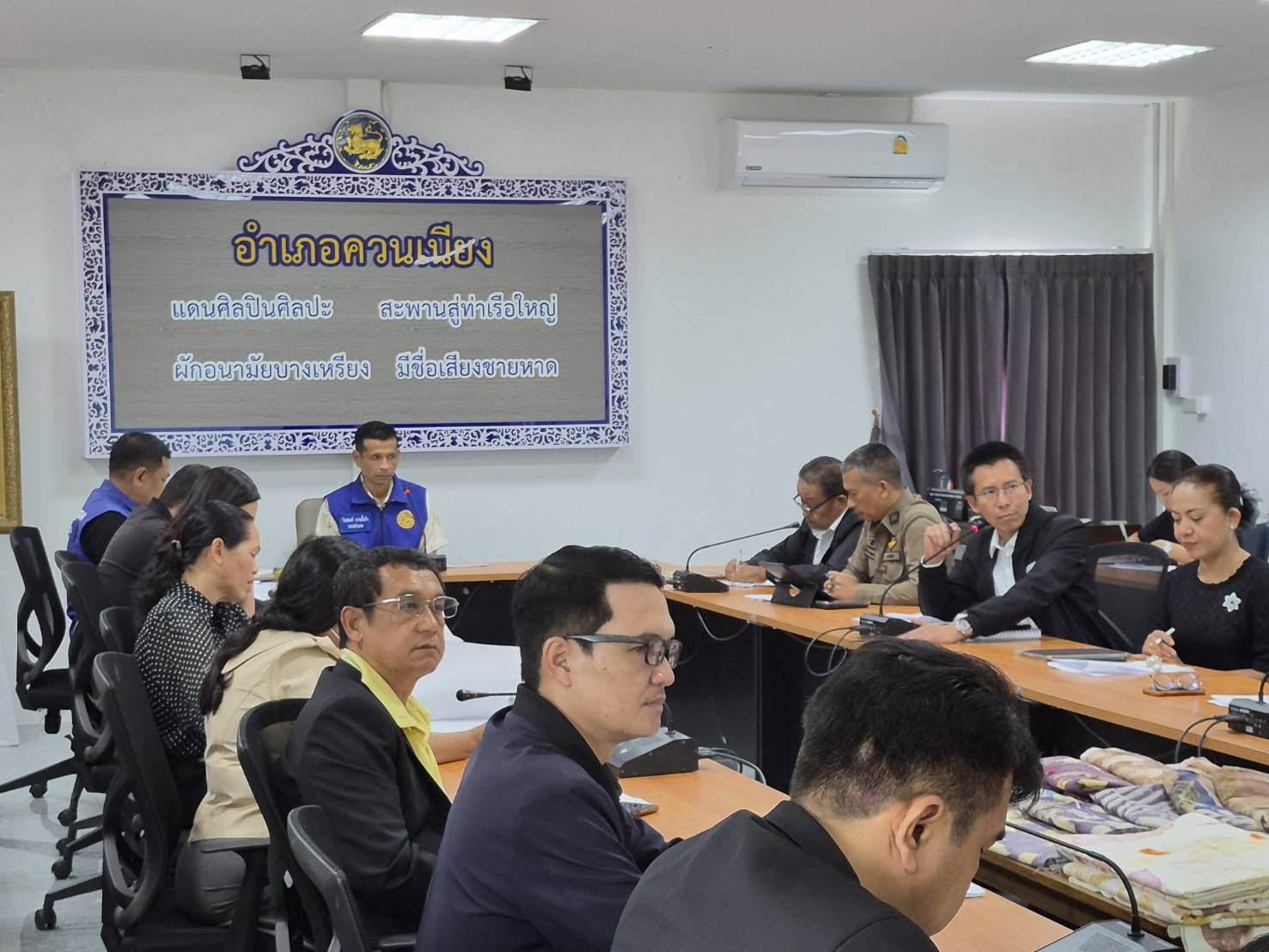 พช.ควนเนียง เข้าร่วมประชุมหัวหน้าส่วนราชการ หัวหน้าหน่วยงานรัฐวิสาหกิจ ผู้บริหารสถานศึกษา ผู้บริหารองค์กรปกครองส่วนท้องถิ่น คณะกรรมการบริหารงานอำเภอ ครั้งที่ 6/2569